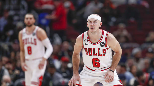 December 14, 2022; Chicago Bulls guard Alex Caruso in defensive stance against the New York Knicks at United Center